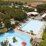 Parque de Campismo Dante Mobile Homes In Classe Village *