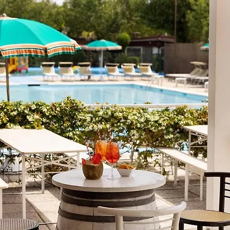 Dante Mobile Homes In Classe Village * לידו די דנטה