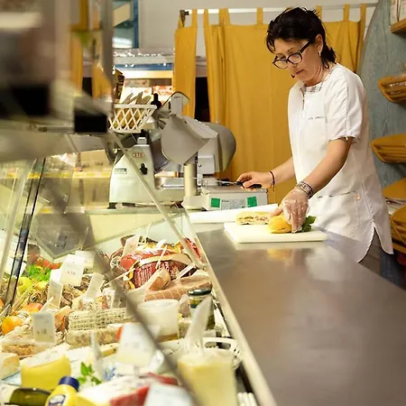 Parque de Campismo Dante Mobile Homes In Classe Village Lido di Dante