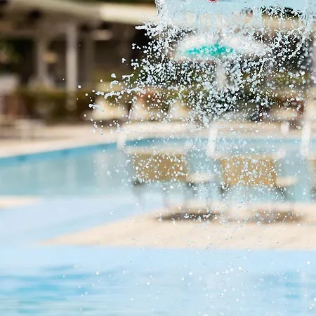 Dante Mobile Homes In Classe Village לידו די דנטה