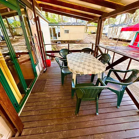 Parque de Campismo Dante Mobile Homes In Classe Village