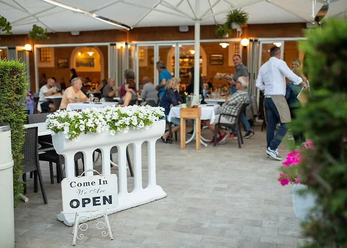 Dante Mobile Homes In Classe Village Kamp alanı *